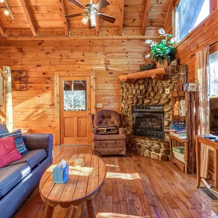 Sugar Bear Cabin